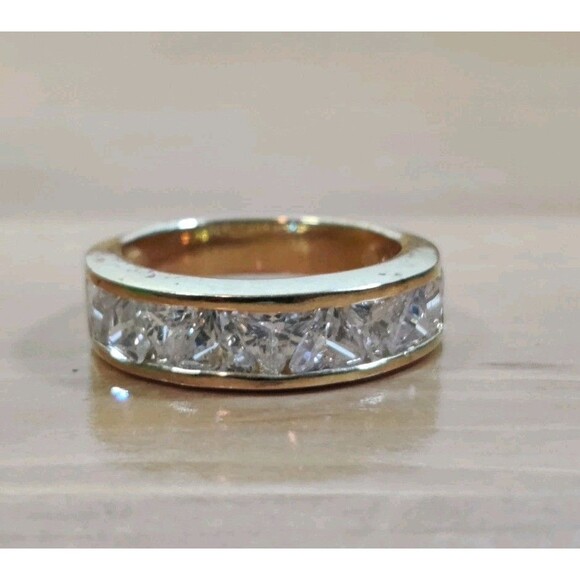 925 Sterling Silver Channel Set Zircon Goldtone Ring Size 6, 4g